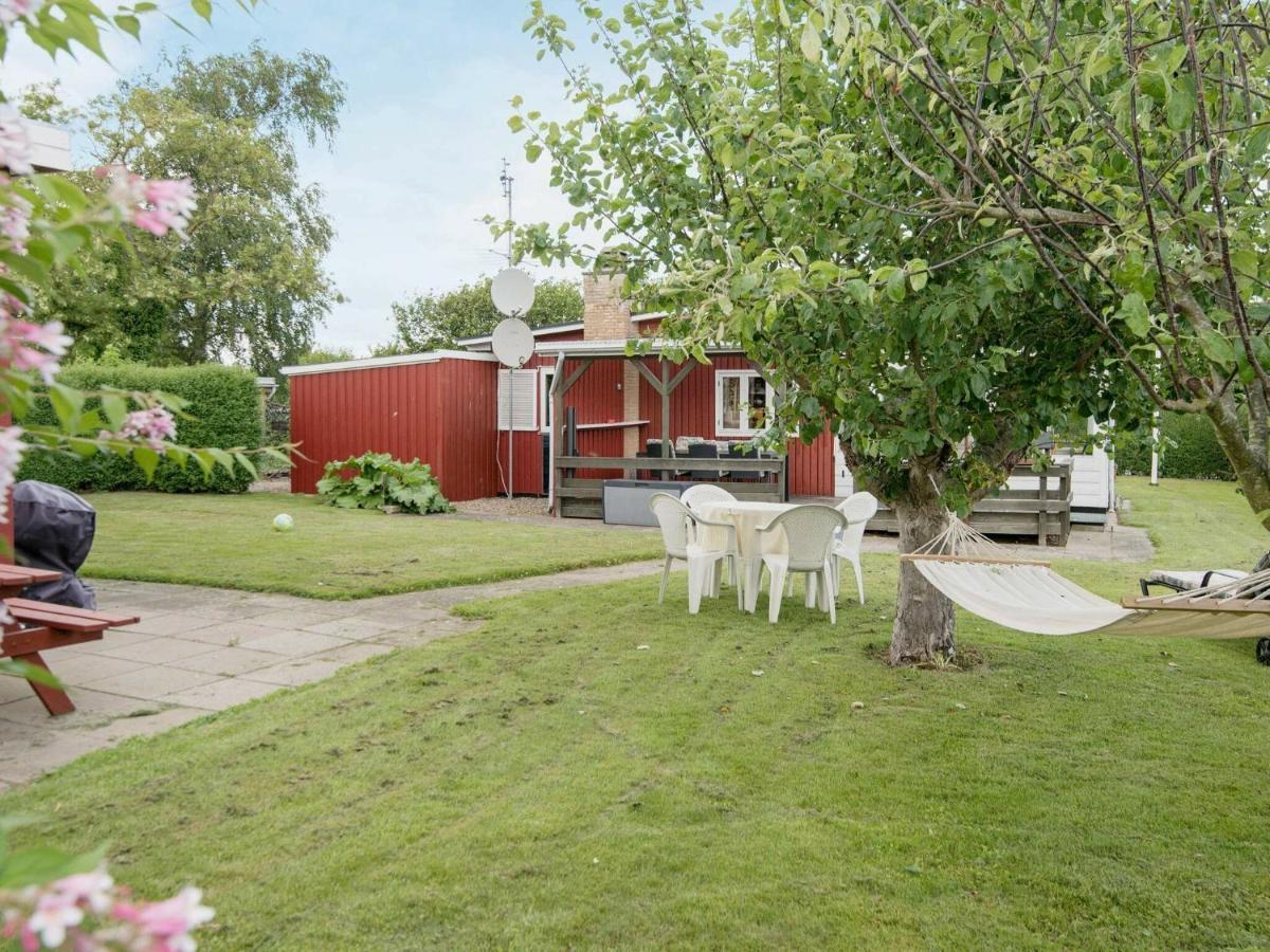 4 Person Holiday Home In 哈泽斯莱乌 外观 照片